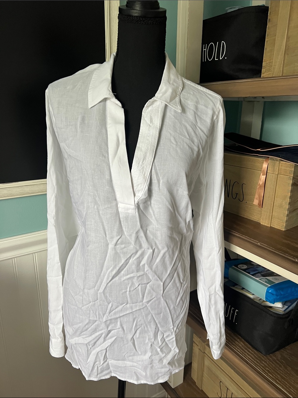 NYDJ White Casual Long-Sleeve Button Down Shirt